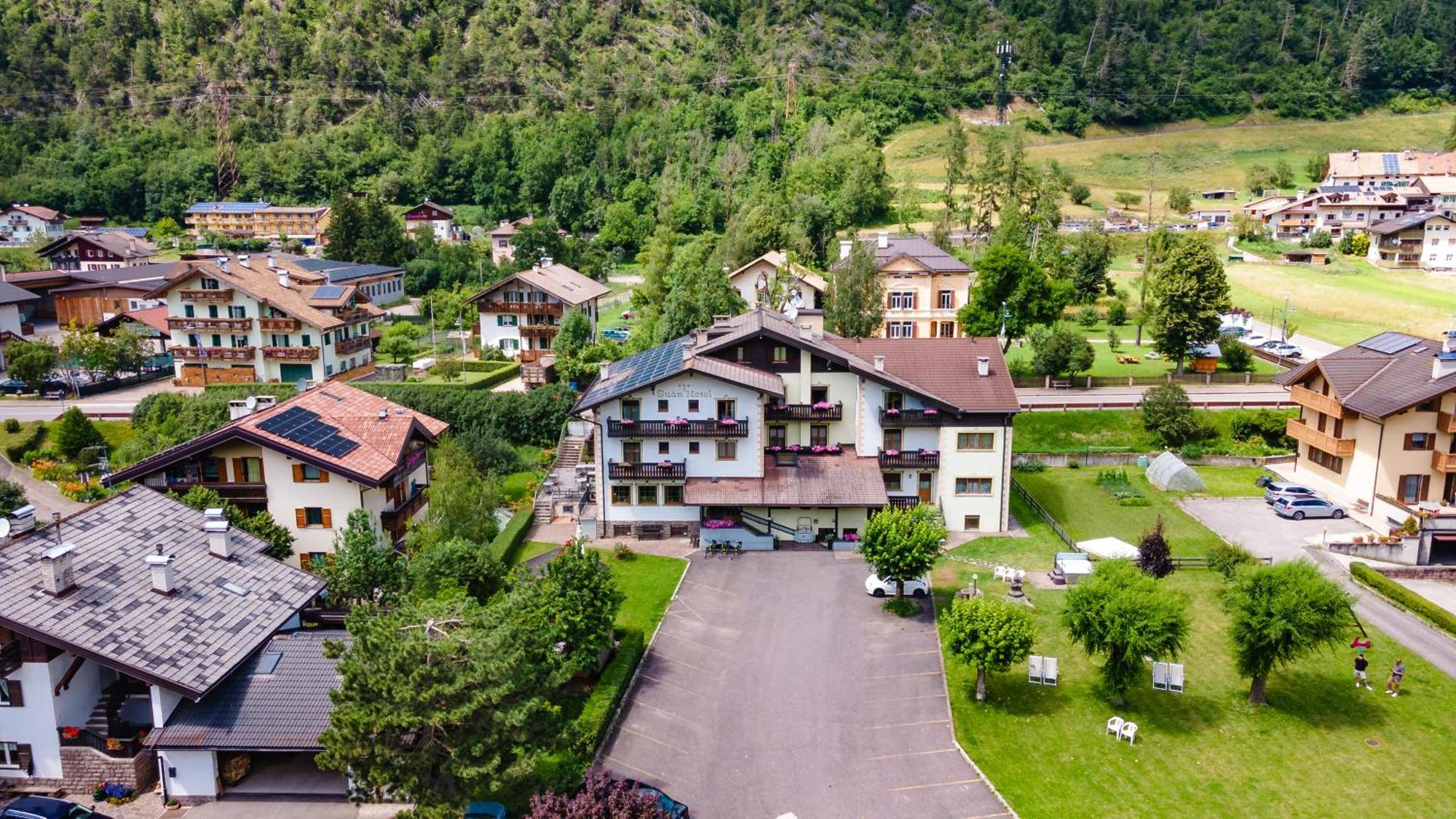 Suan Hotel Ziano di Fiemme Екстериор снимка