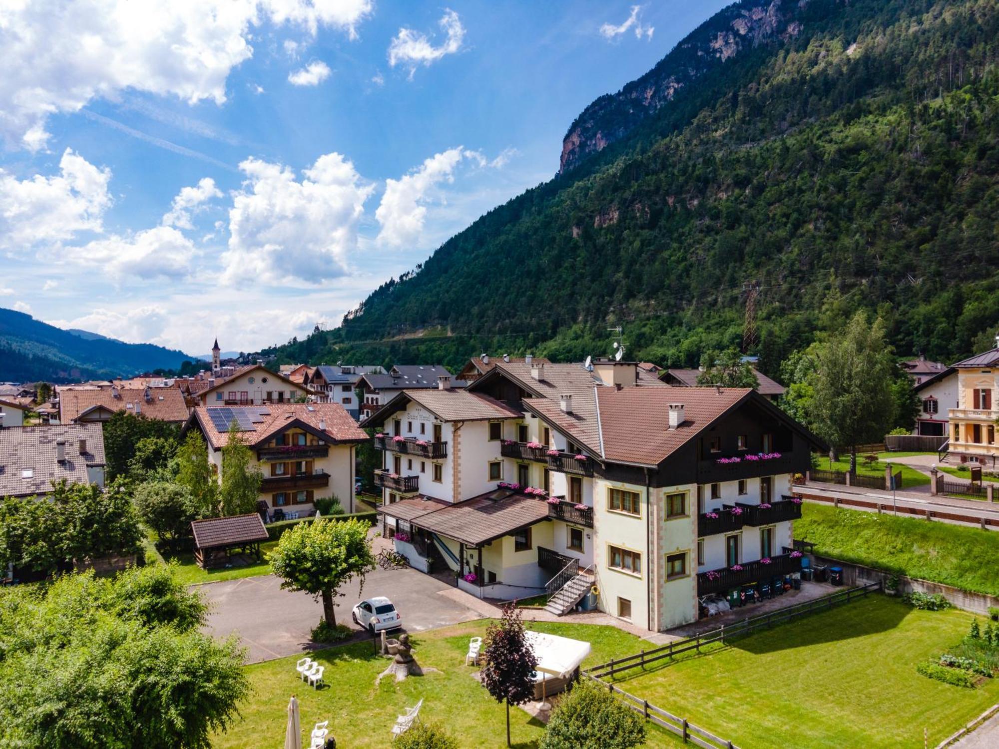 Suan Hotel Ziano di Fiemme Екстериор снимка